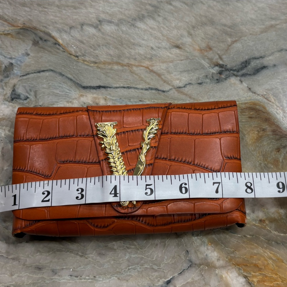 Brown Crocodile Embossed Clutch wallet - Picture 10 of 10